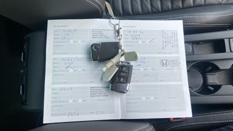 Volkswagen Passat 1.4 TSI PHEV GTE Advance 4dr DSG Saloon